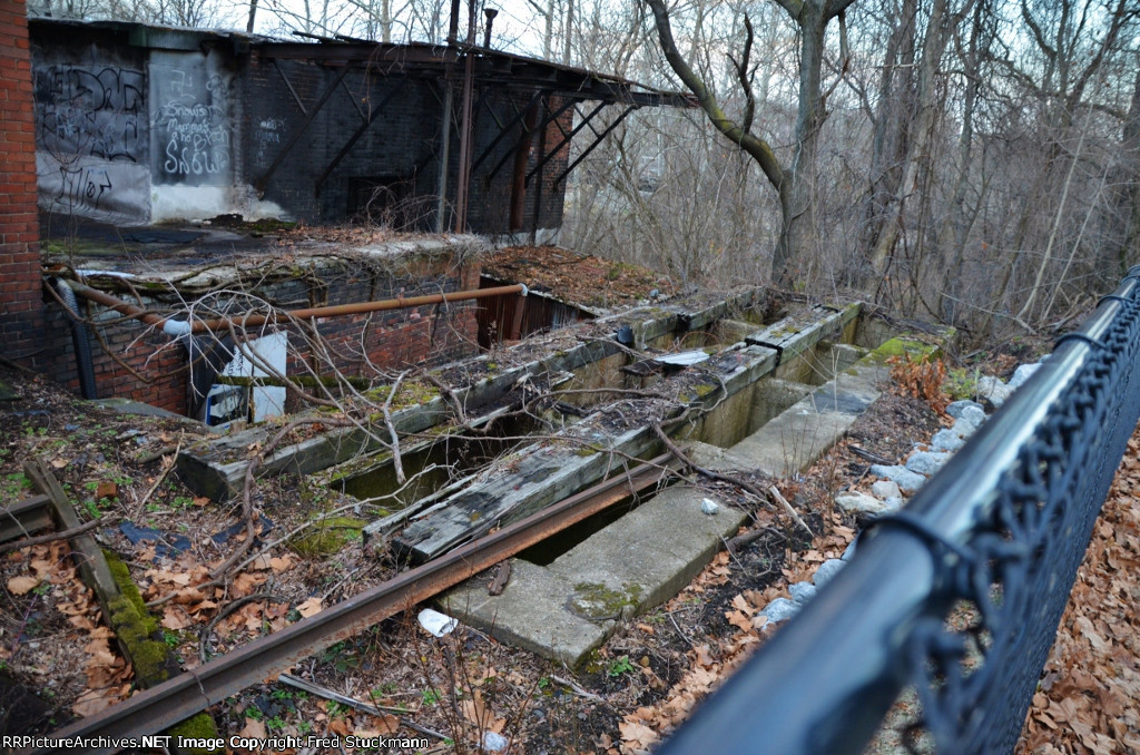 Even when these shots were taken, this part of the operation had long been in disuse.